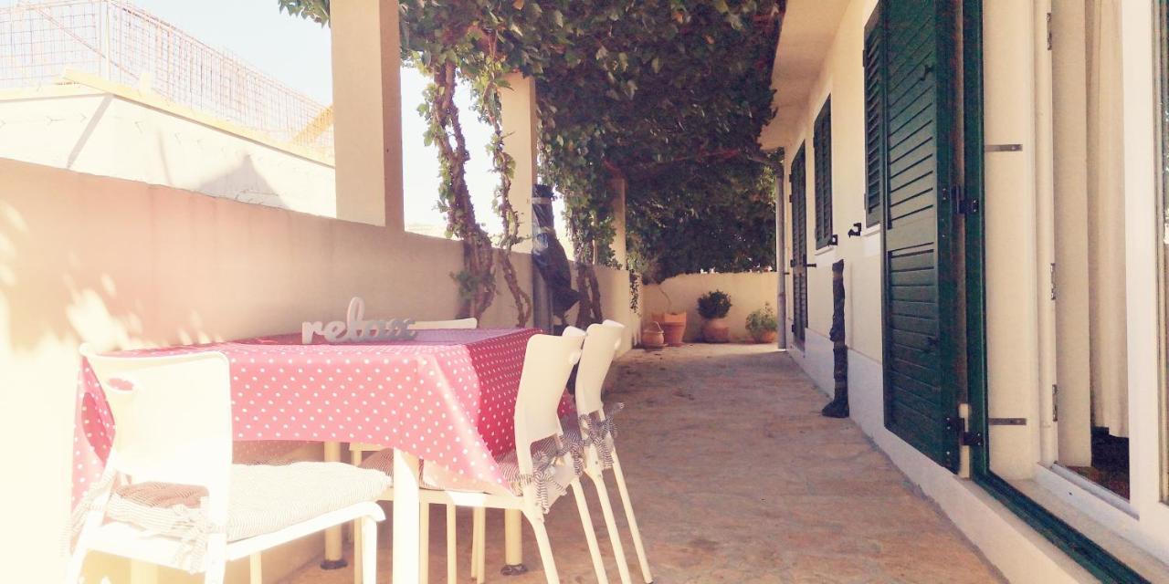 Villa Fortudor Milna  Extérieur photo